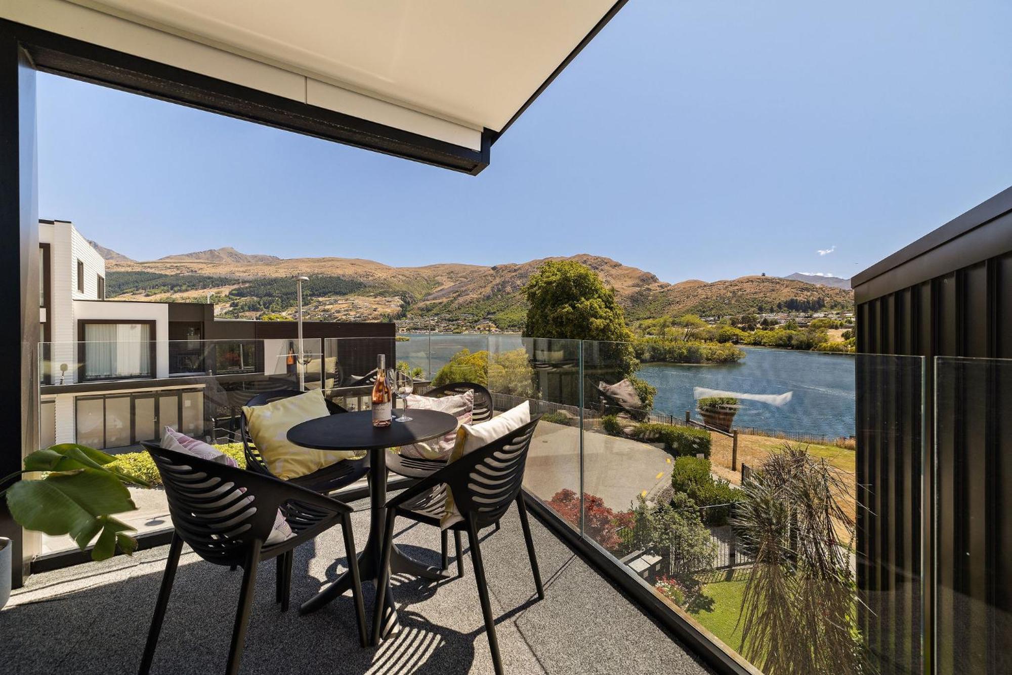Homestead Retreat - 2 Bedroom - Lake View Queenstown Eksteriør bilde